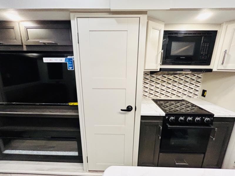 2025 Keystone 2025 Keystone Arcadia Super Lite - thumbnail 38