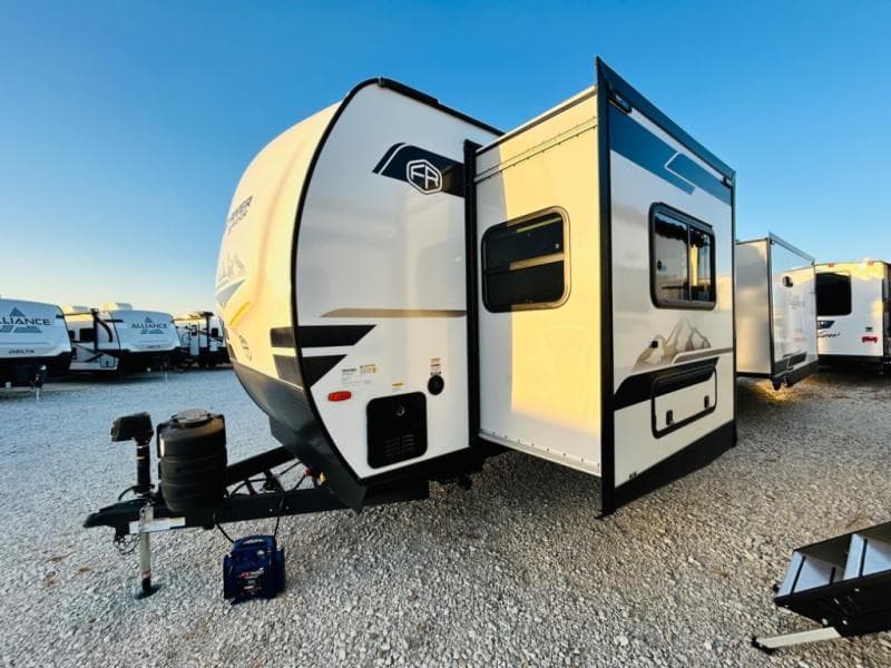 2025 Forest River 2025 Forest River Surveyor - thumbnail 8