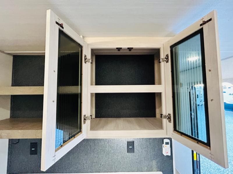 2025 Forest River 2025 Forest River Surveyor - thumbnail 35