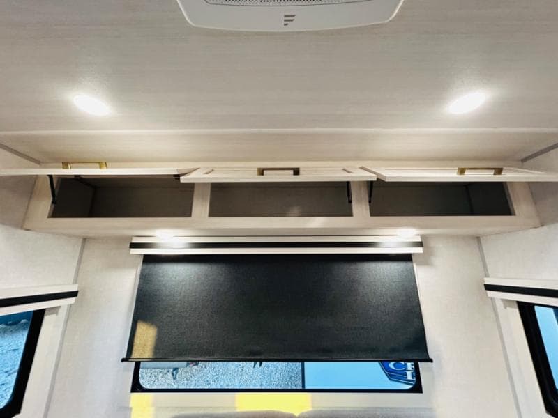 2025 Forest River 2025 Forest River Surveyor - thumbnail 60