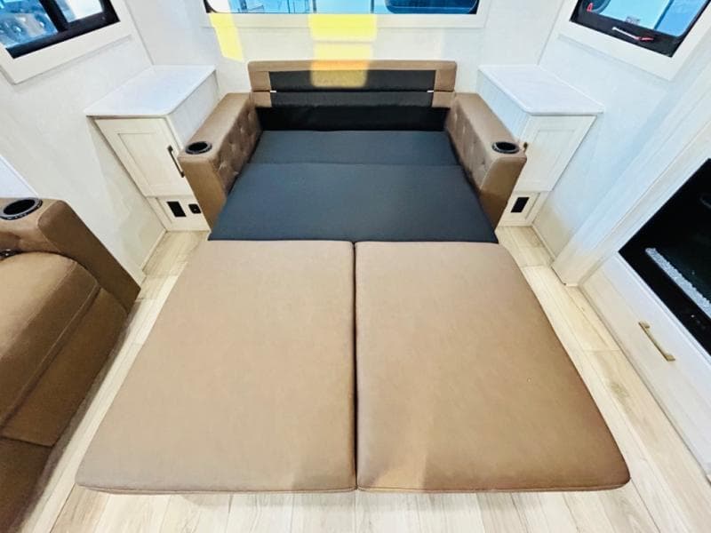 2025 Forest River 2025 Forest River Surveyor - thumbnail 62