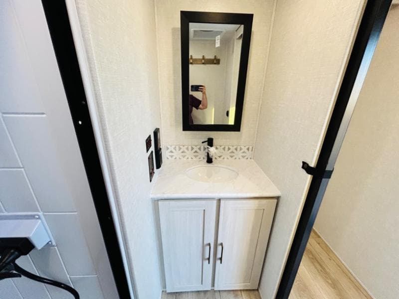 2025 Forest River 2025 Forest River Surveyor - thumbnail 75