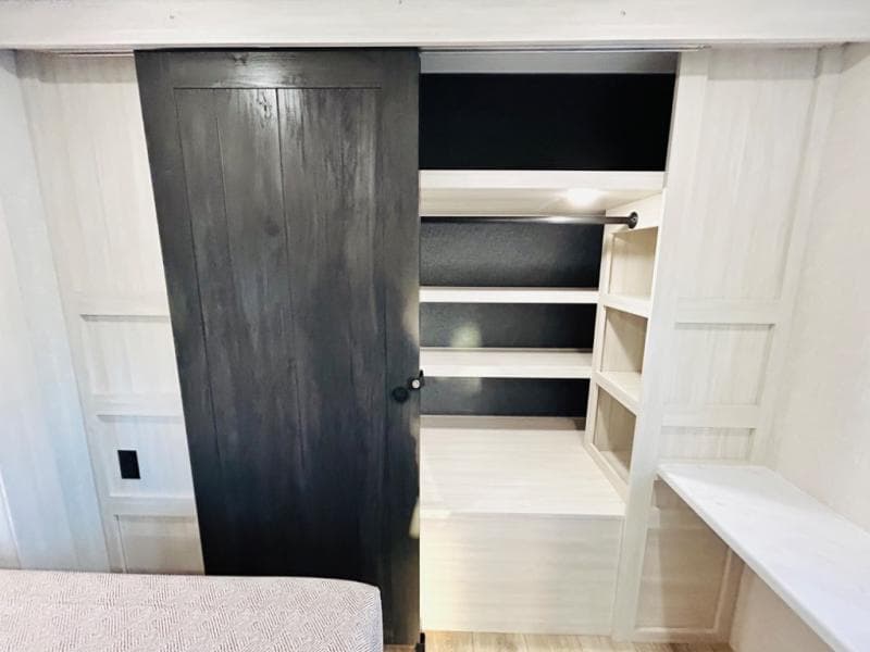 2025 Forest River 2025 Forest River Surveyor - thumbnail 91