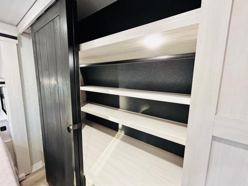 2025 Forest River 2025 Forest River Surveyor - thumbnail 93