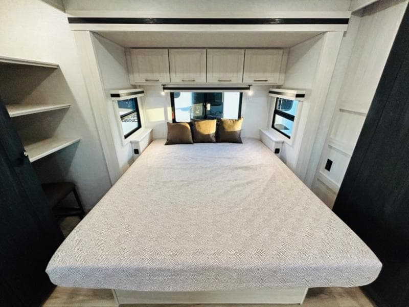 2025 Forest River 2025 Forest River Surveyor - thumbnail 94