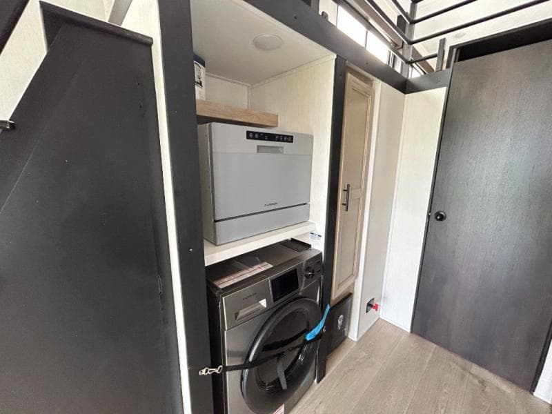 2026 Forest River 2026 Forest River Cherokee Timberwolf - thumbnail 38