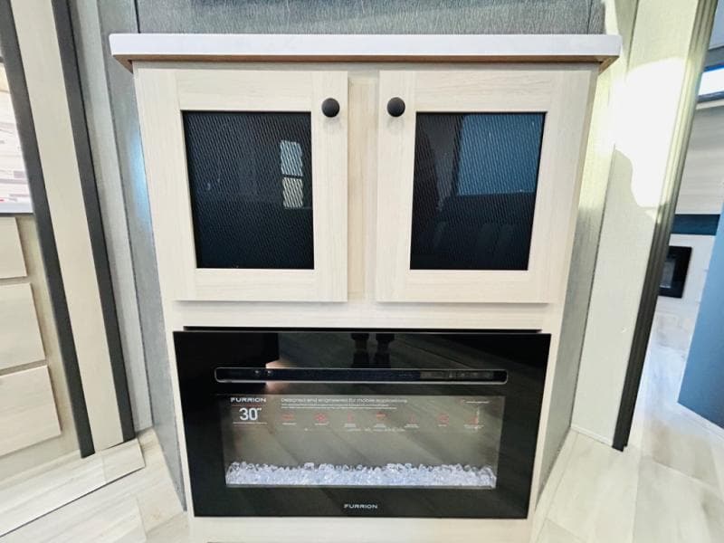 2025 Forest River 2025 Forest River Wildcat - thumbnail 36