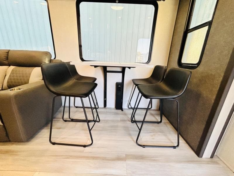 2025 Forest River 2025 Forest River Wildcat - thumbnail 49