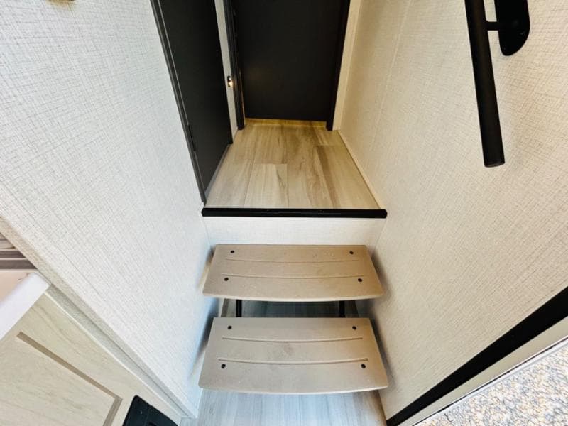 2025 Forest River 2025 Forest River Wildcat - thumbnail 52