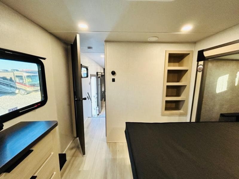 2025 Forest River 2025 Forest River Wildcat - thumbnail 71