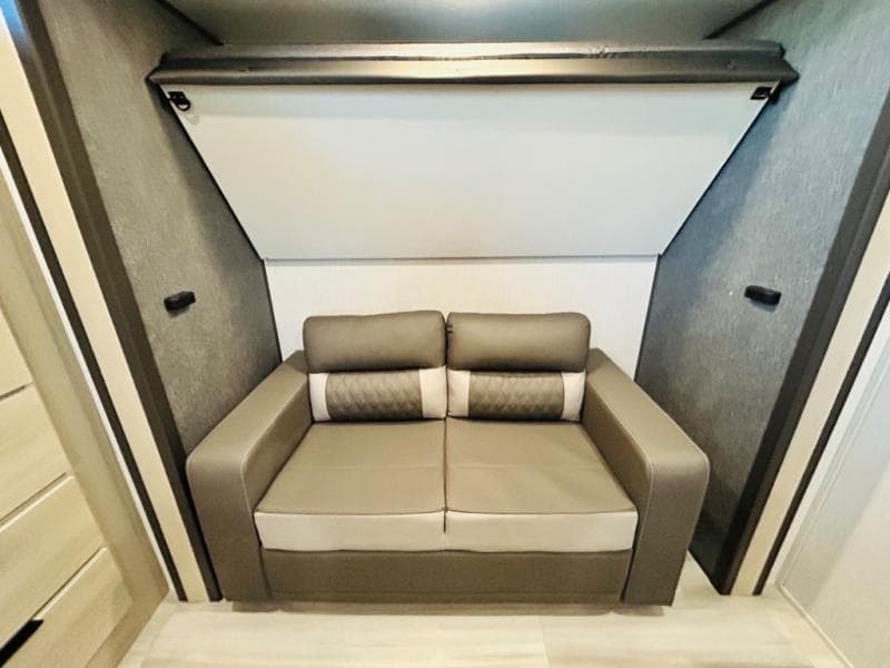 2025 Forest River 2025 Forest River Wildcat - thumbnail 76