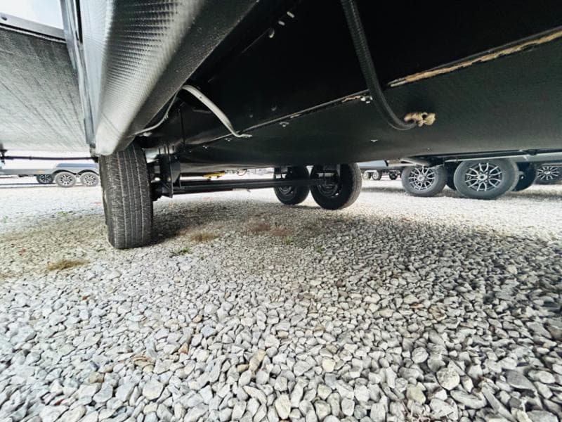 2025 Keystone RV 2025 Keystone RV Bullet Crossfire - thumbnail 11