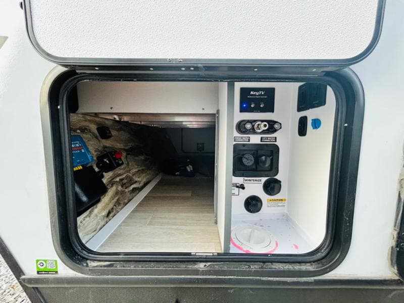 2025 Keystone RV 2025 Keystone RV Bullet Crossfire - thumbnail 14