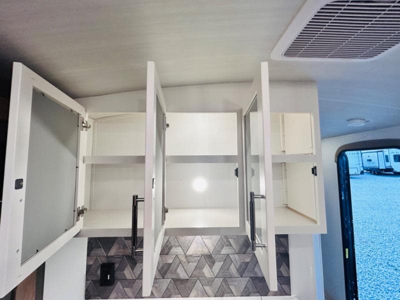 2025 Keystone RV 2025 Keystone RV Bullet Crossfire - thumbnail 32