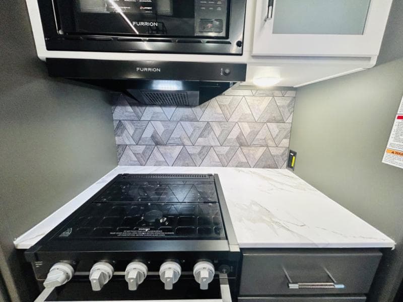 2025 Keystone RV 2025 Keystone RV Bullet Crossfire - thumbnail 43