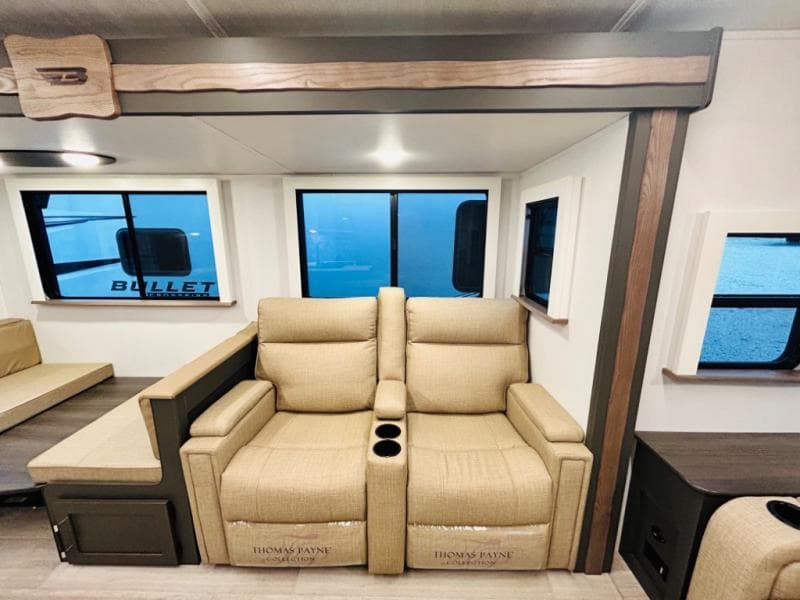 2025 Keystone RV 2025 Keystone RV Bullet Crossfire - thumbnail 59