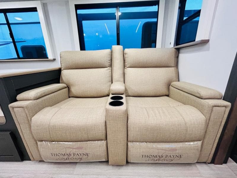 2025 Keystone RV 2025 Keystone RV Bullet Crossfire - thumbnail 60