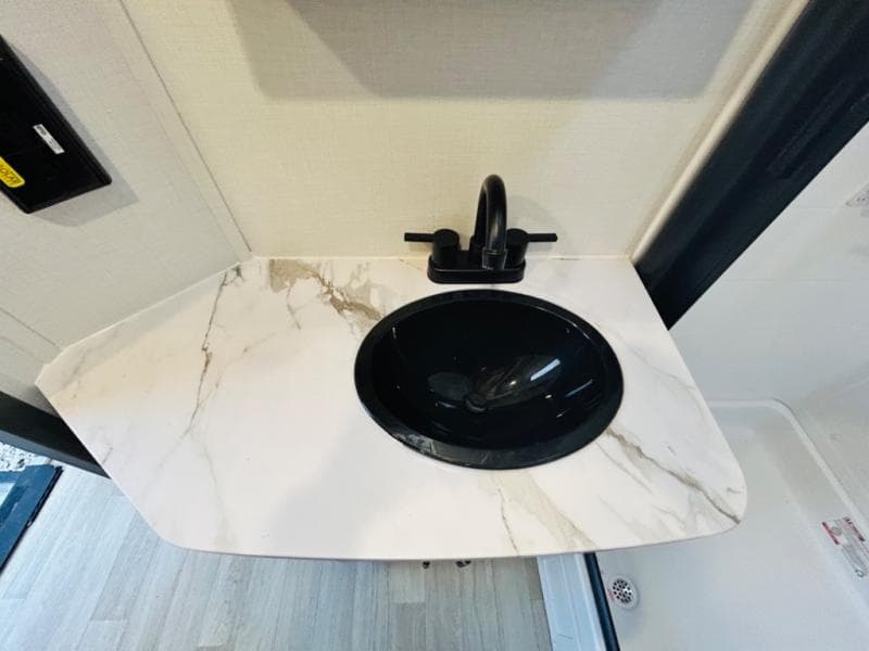 2025 Keystone RV 2025 Keystone RV Bullet Crossfire - thumbnail 74