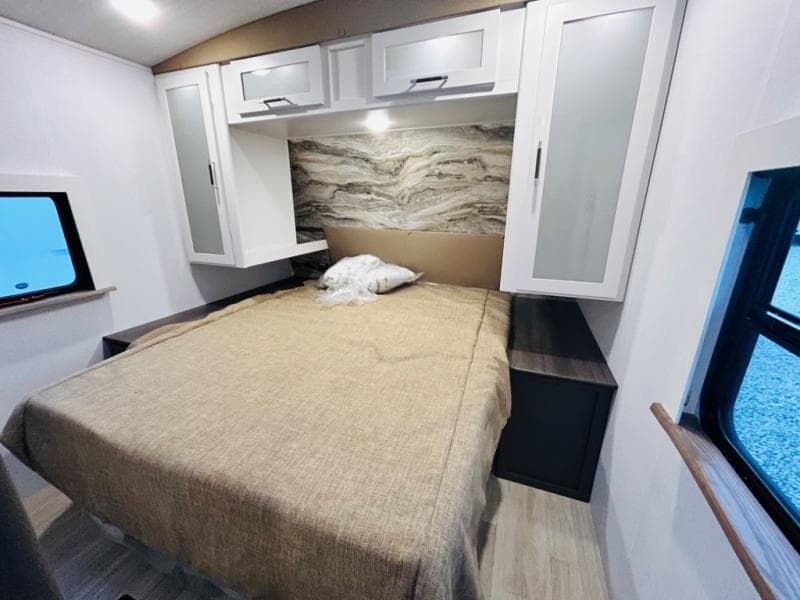 2025 Keystone RV 2025 Keystone RV Bullet Crossfire - thumbnail 85