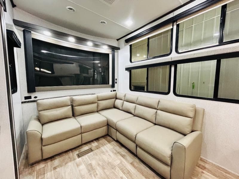 2025 CrossRoads 2025 CrossRoads Hampton - thumbnail 37