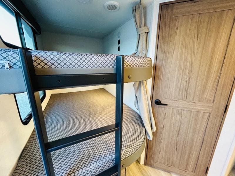 2025 Alliance 2025 Alliance Delta - thumbnail 25