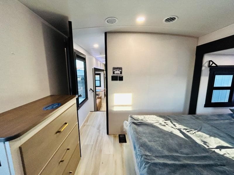 2025 Forest River 2025 Forest River Salem Hemisphere - thumbnail 65