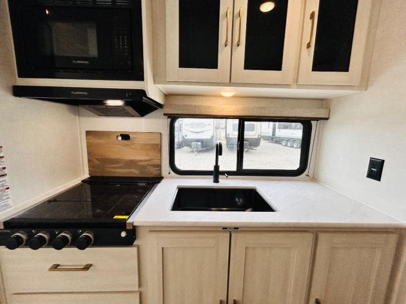 2025 Forest River 2025 Forest River Surveyor - thumbnail 30