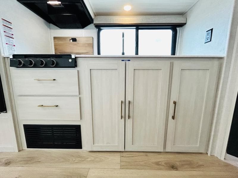 2025 Forest River 2025 Forest River Surveyor - thumbnail 33