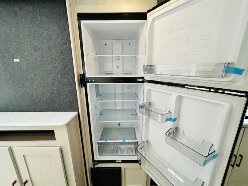 2025 Forest River 2025 Forest River Surveyor - thumbnail 36