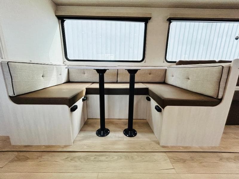 2025 Forest River 2025 Forest River Surveyor - thumbnail 48