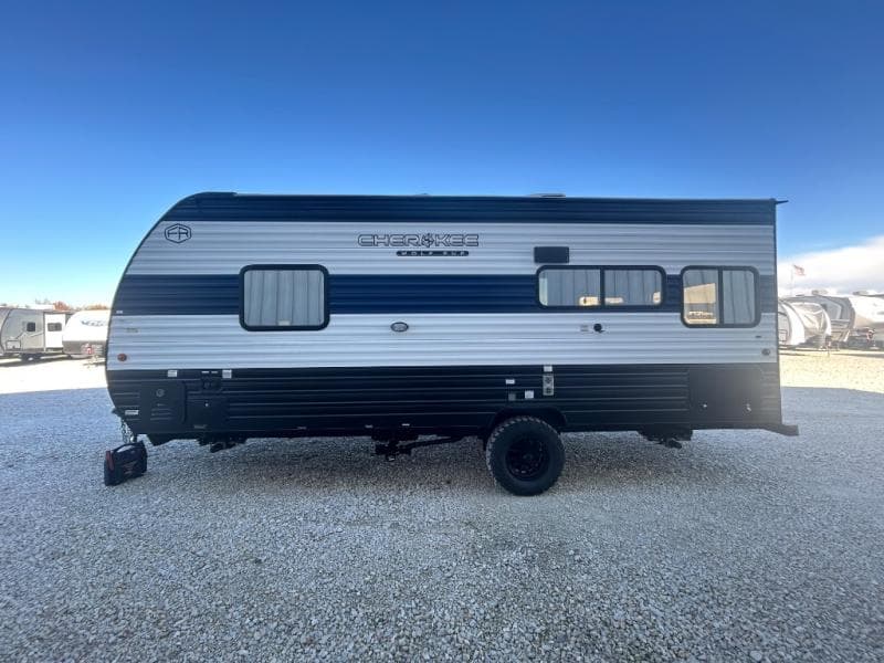 2026 Forest River 2026 Forest River Cherokee Wolf Pup - thumbnail 4