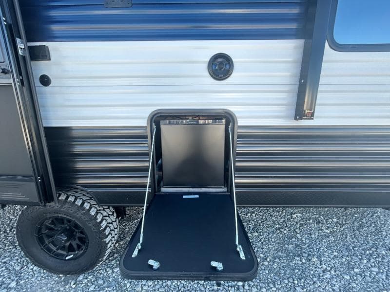 2026 Forest River 2026 Forest River Cherokee Wolf Pup - thumbnail 6