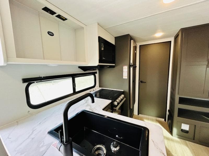 2025 Keystone 2025 Keystone Bullet Classic - thumbnail 20