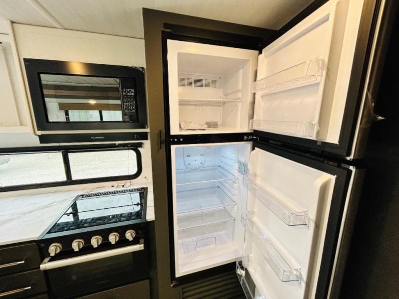 2025 Keystone 2025 Keystone Bullet Classic - thumbnail 35