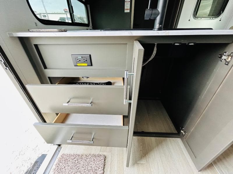 2025 Keystone 2025 Keystone Bullet Classic - thumbnail 37