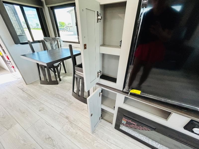 2025 Keystone 2025 Keystone Outback - thumbnail 27