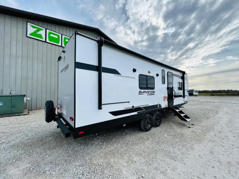 2025 Forest River 2025 Forest River Surveyor - thumbnail 4