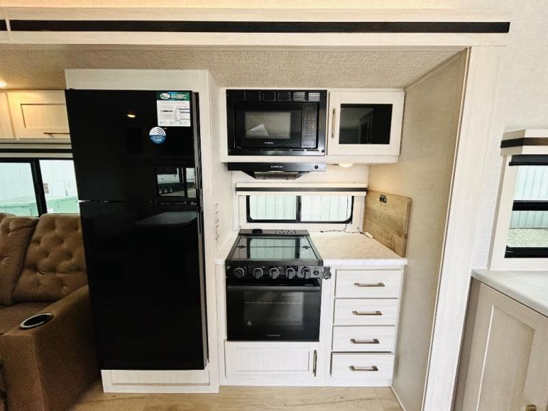 2025 Forest River 2025 Forest River Surveyor - thumbnail 31