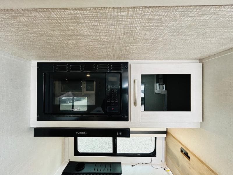 2025 Forest River 2025 Forest River Surveyor - thumbnail 32