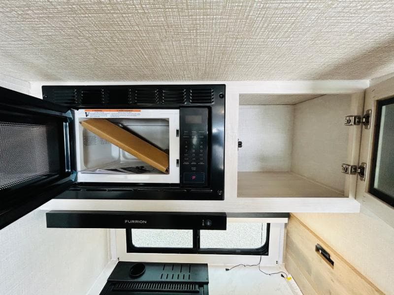 2025 Forest River 2025 Forest River Surveyor - thumbnail 33