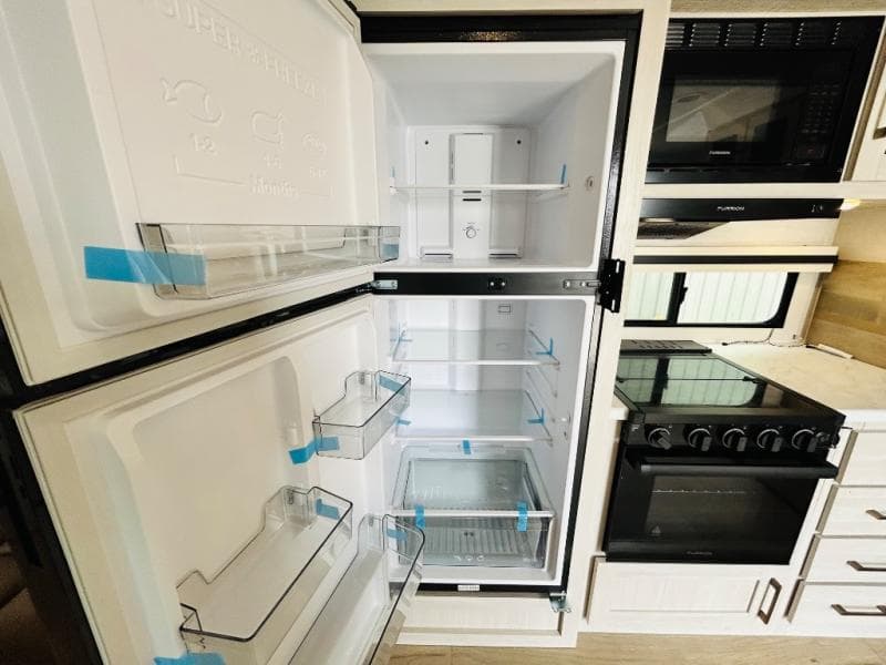 2025 Forest River 2025 Forest River Surveyor - thumbnail 38