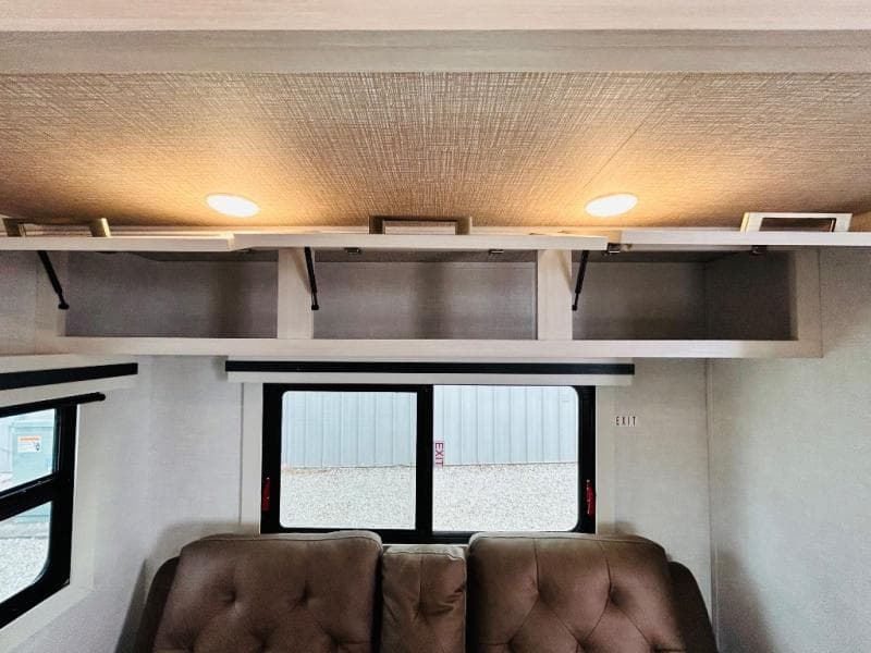 2025 Forest River 2025 Forest River Surveyor - thumbnail 43