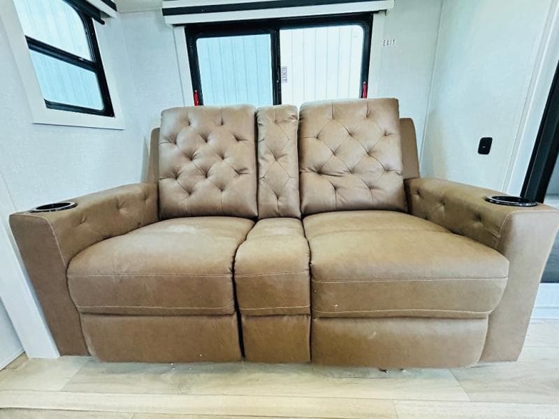 2025 Forest River 2025 Forest River Surveyor - thumbnail 44