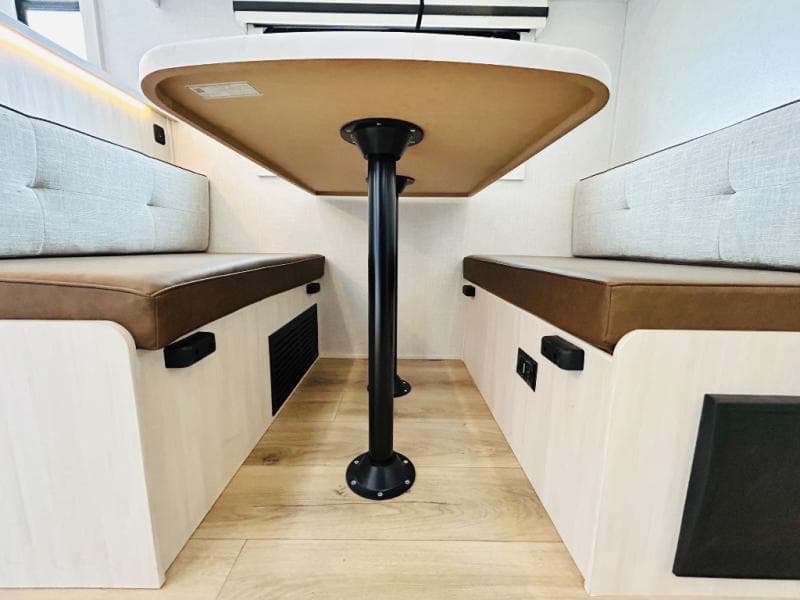 2025 Forest River 2025 Forest River Surveyor - thumbnail 50