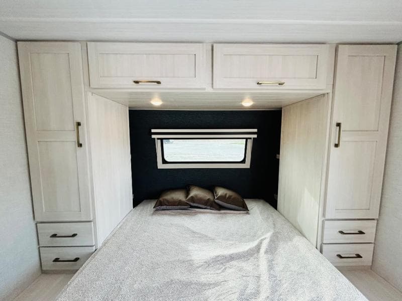 2025 Forest River 2025 Forest River Surveyor - thumbnail 71