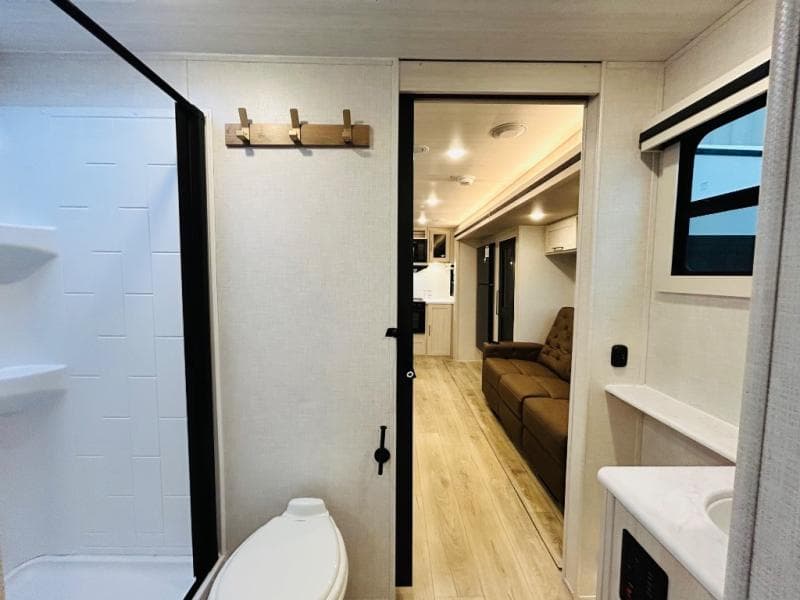 2025 Forest River 2025 Forest River Surveyor Legend - thumbnail 21