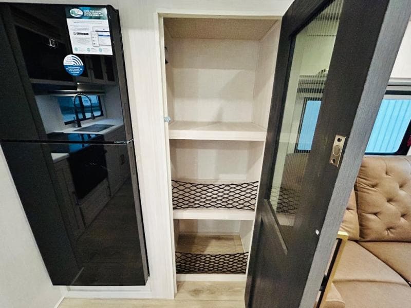 2025 Forest River 2025 Forest River Surveyor Legend - thumbnail 39