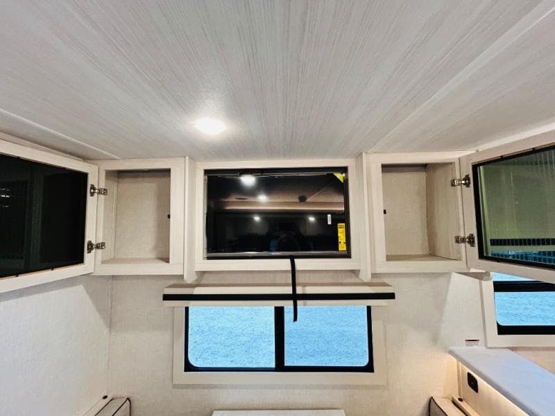 2025 Forest River 2025 Forest River Surveyor Legend - thumbnail 49