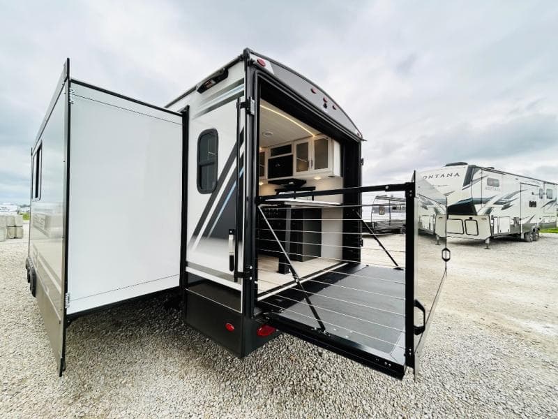 2025 Keystone 2025 Keystone Bullet - thumbnail 8