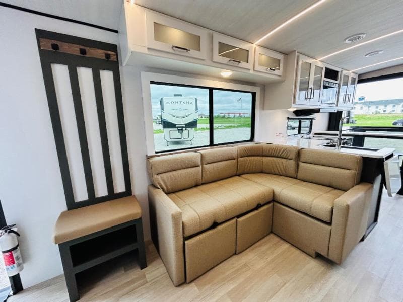 2025 Keystone 2025 Keystone Bullet - thumbnail 44